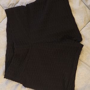 2/$10 booty scrunch shorts